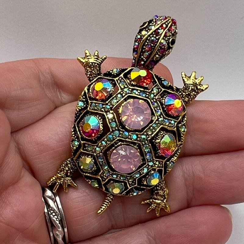 Women's Fashion Diamond Studded Small Turtle Brooch Cute Animal Colored Vintage Brooch Personalized Brooch Accessories