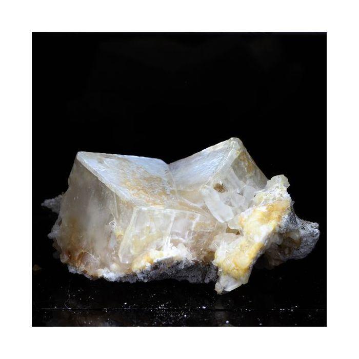 Calcite + Quartz 322.3 carats