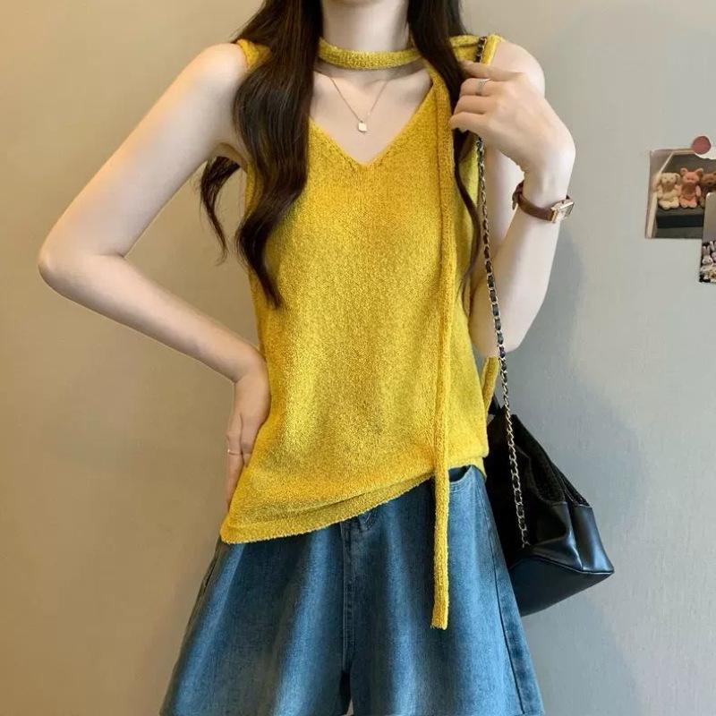 

Korean V-Neck Ribbon Slimming Knitted Sleeveless Camisole Top One Size жовтий