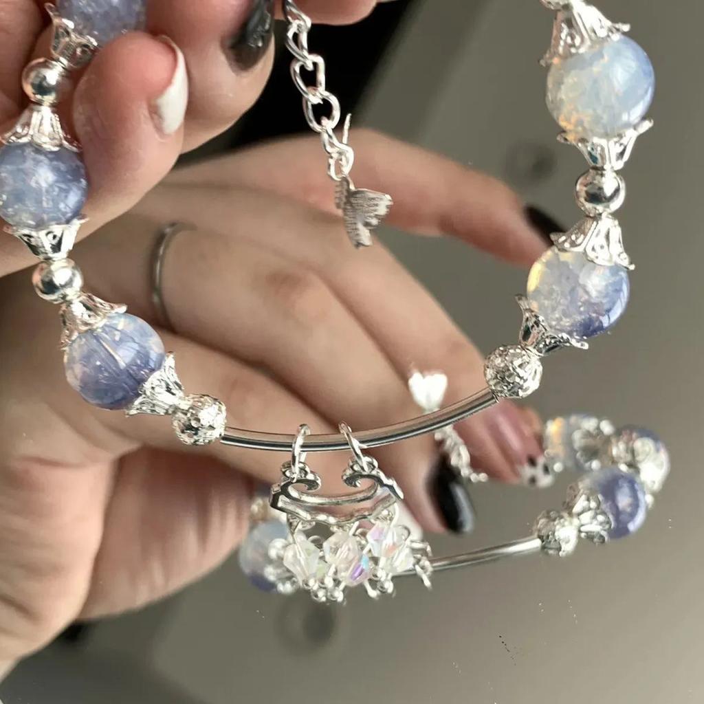 Blue Butterfly Wind Chime Bracelet Handmade Adjustable Alloy Charm Jewelry Bracelet with Glass Beads for Women Gift