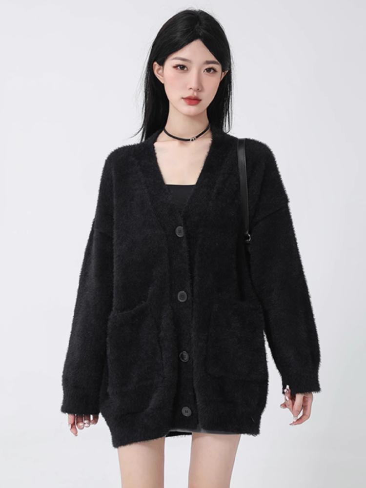 Szary jesienno-zimowy dzianinowy kardigan damski luźny, miękki i elastyczny sweter w stylu casualowym z kołnierzykiem w serek