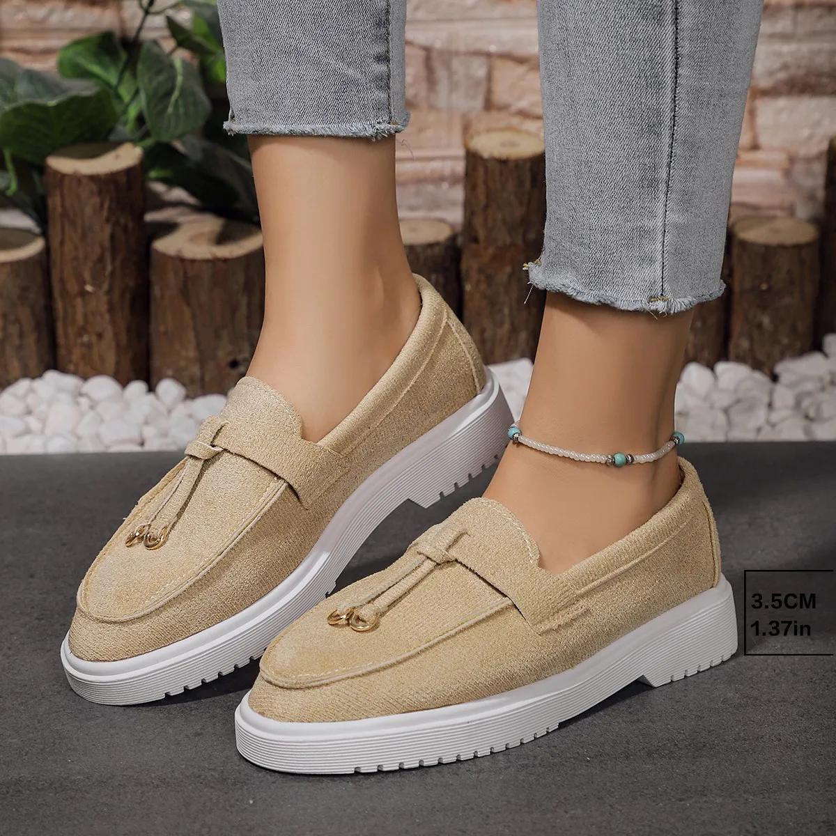 Fashion New Women s Loafers Low Heel Round Toe Women s Flat Shoes Large Size Thick Sole — фото 6