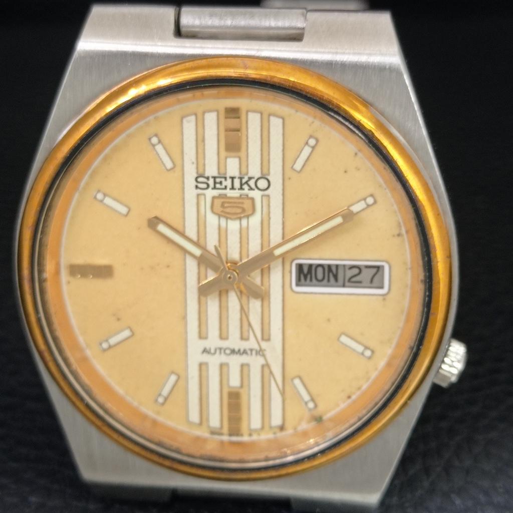 GENUINE VINTAGE SEIKO 5 AUTOMATIC 7009A JAPAN MENS ORIGINAL DIAL WATCH a709185-1