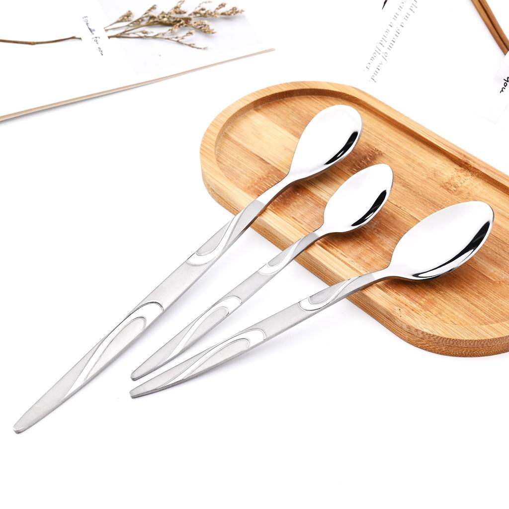 Nádobí speciální vzor Vintage stříbrná sada příborů 304 nerezová ocel lžíce vidlička steak nůž sada cestovních příborů nádobí