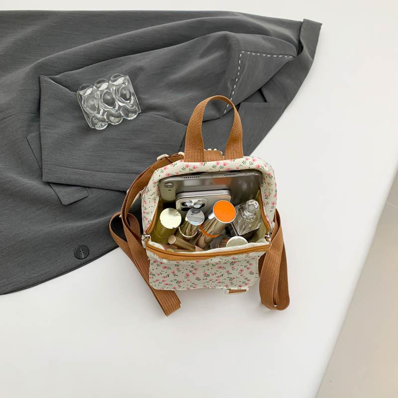 New small floral backpack female ins small fresh and sweet girl student small backpack lightweight backpack female bag