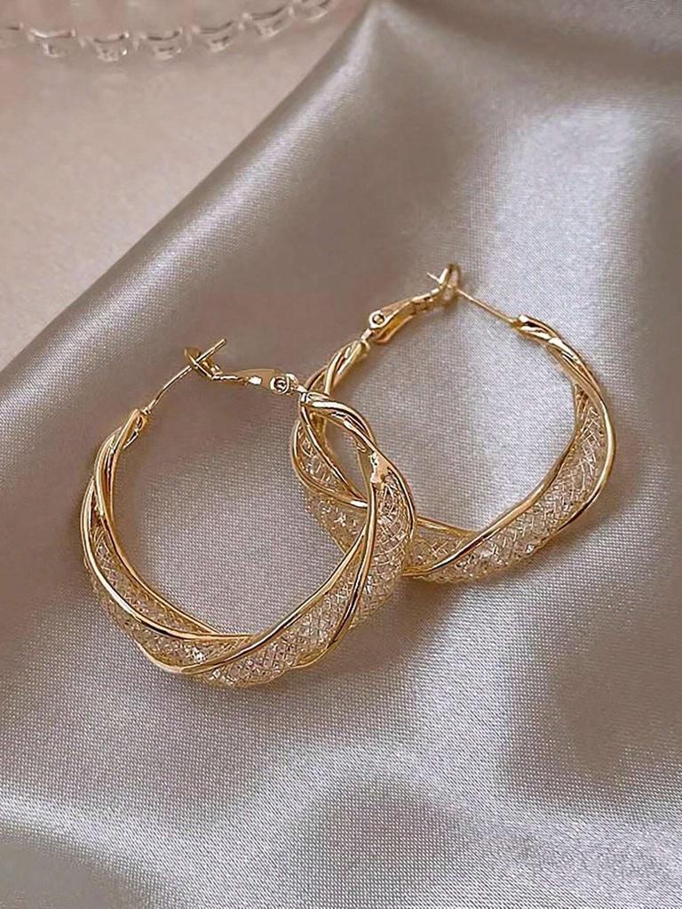 Wunderschöne verschlungene goldfarbene Creolen mit filigranem Netzmuster, stilvolle Ohrringe für Damen, Partygeschenk, Zirkon