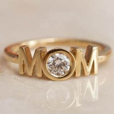 Luxury Alphabet Mom Ring MOM Simple Fashion Statement Ring Mother's Day Gift Jewelry