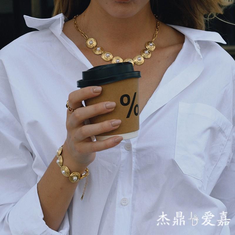 Womens Titanium Steel Pearl Jewelry Set Clover Bracelet Clavicle Necklace Fashion