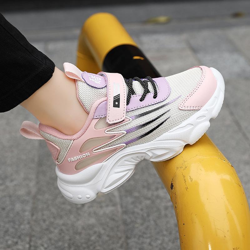 2025 New Mesh Breathable Classmates Boys Girls Middle and Older Children Hiking Shoes Lightweight Primary School Running Shoes