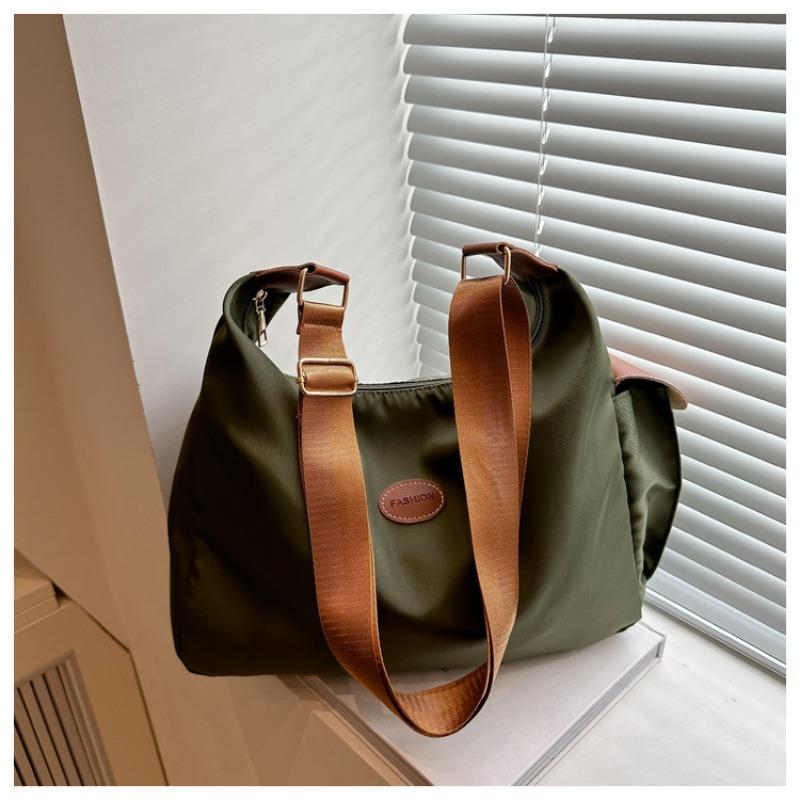 Nylon cloth bag women's large-capacity new versatile messenger bag cloth bag high-end commuter tote bag