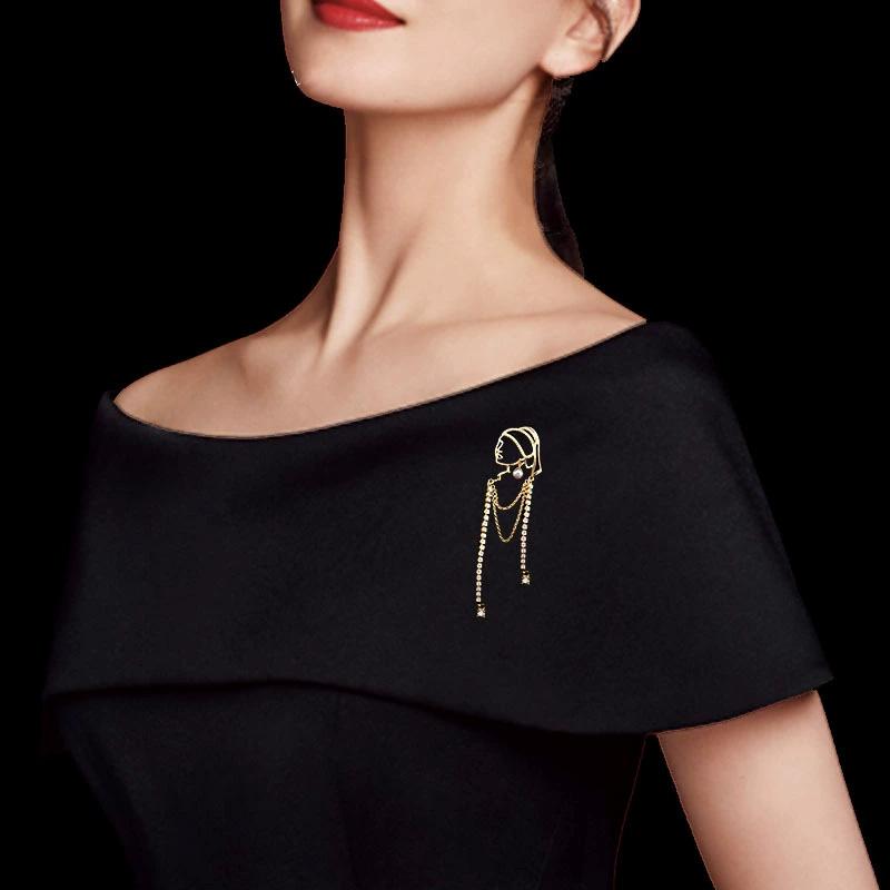 1PC Alloy Brooch Fashion A Girl Elegant Tassel Brooch For Women With Pearl Earrings Dress Collar Accesories Pins Jewelry