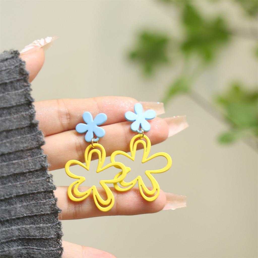 New Summer Collection Flower Dangle Earrings Jewelry for Women with Hypoallergenic & Plant Elements Style Stud Earrings Gifts