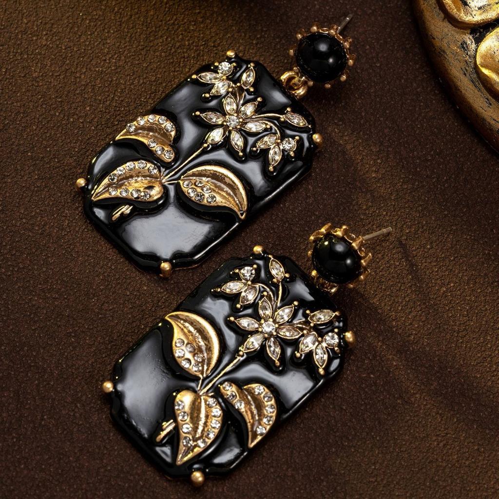 Enamel Relief National Style New Chinese Plum Blossom Earrings Medieval Vintage Gorgeous Retro Old Earrings