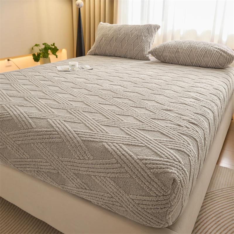 3PC Plush Mattress Cover For Bed, Winter Plush Keep Warm Fitted Sheet, Keep Warm, Mattress Cover, Thicken Warm Bedcloth Pillowcases