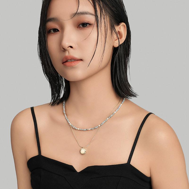 Summer Double-Layered Beaded Necklace for Women - Chic, Lightweight, and Luxurious Stone Clavicle Chain.