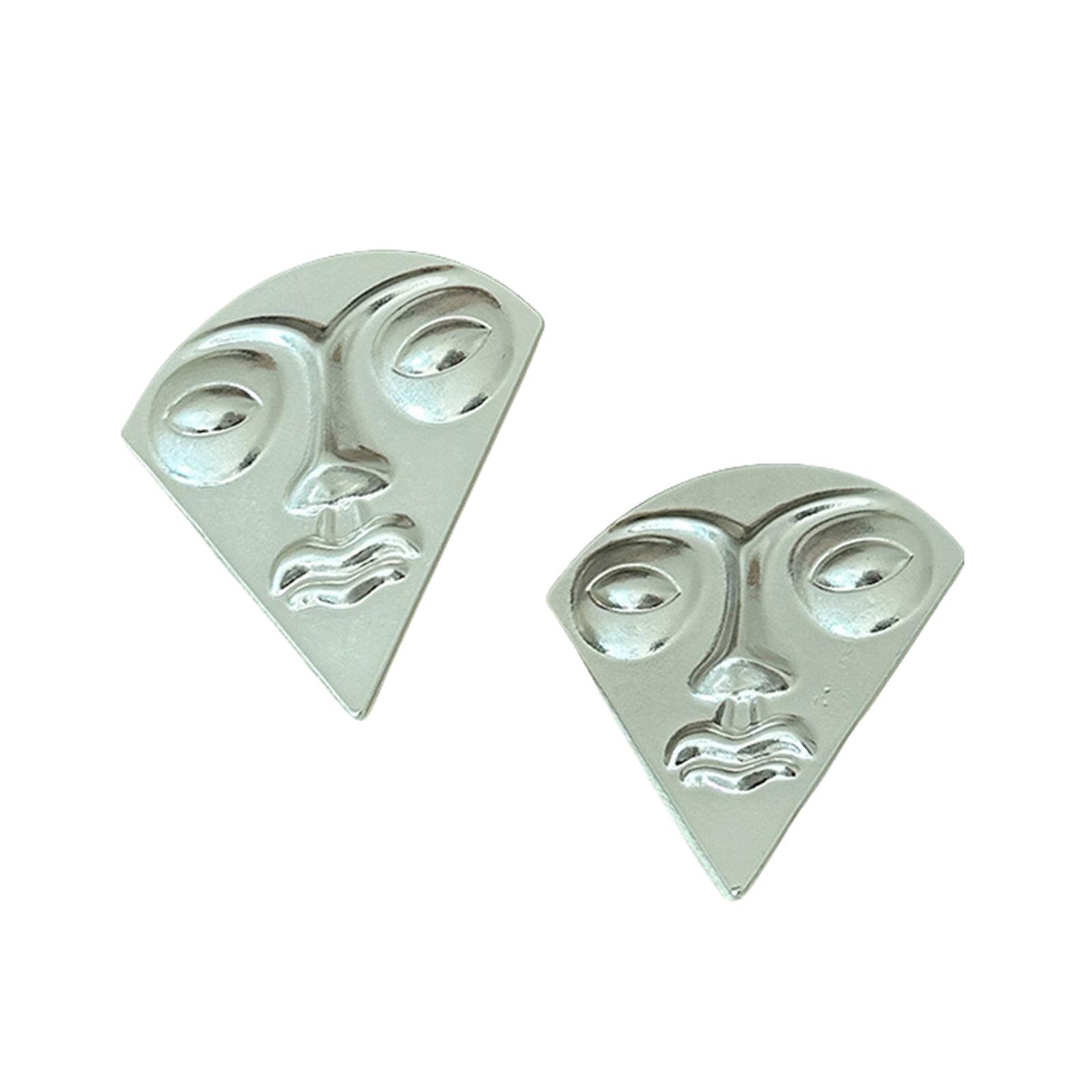 

Artistics Sturdy Alloy Earrings Featuring Triangular Faces Accessory for Fashion Enthusiasts and Trendy Women Wear серебряный