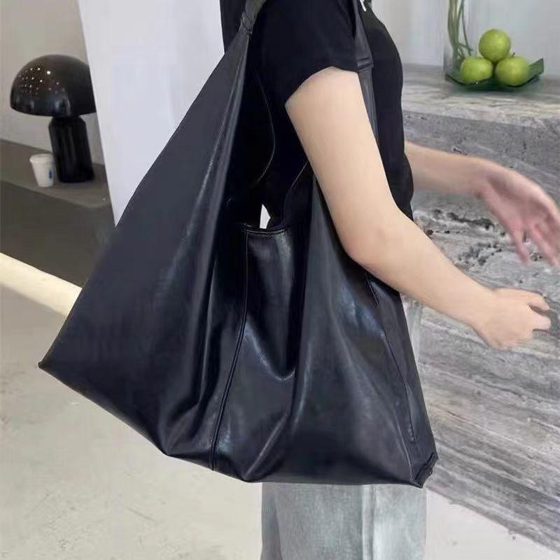 Yogodlns New Women Soft PU Leather Handbag Luxury Design Underarm Hobo Shoulder Bag Clutch Casual Large Capacity Dumpling Pouch