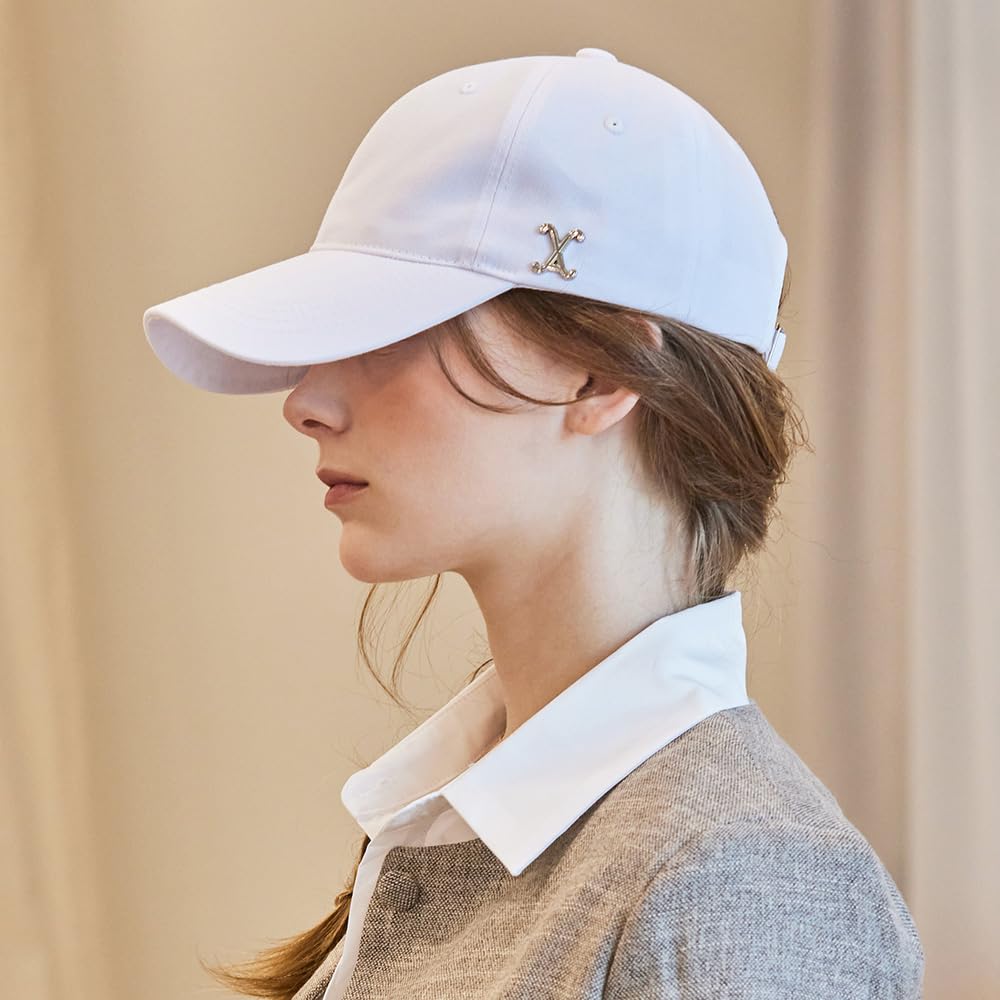 VA Curved Stud Ball Cap White