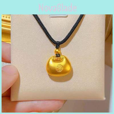 Popular Black Lucky Fat Pendant Necklace For Women Stylish And High-end Geometric Design Alloy Material