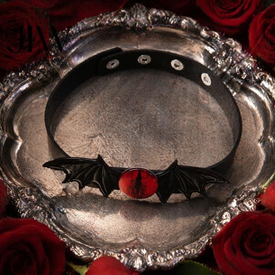 Protection Amulet Jewelry Gothic Bat Leather Choker Necklace, Devil Eyes Collar Necklace for Women Style Men, Adjustable Wing Clavicle Halloween Party