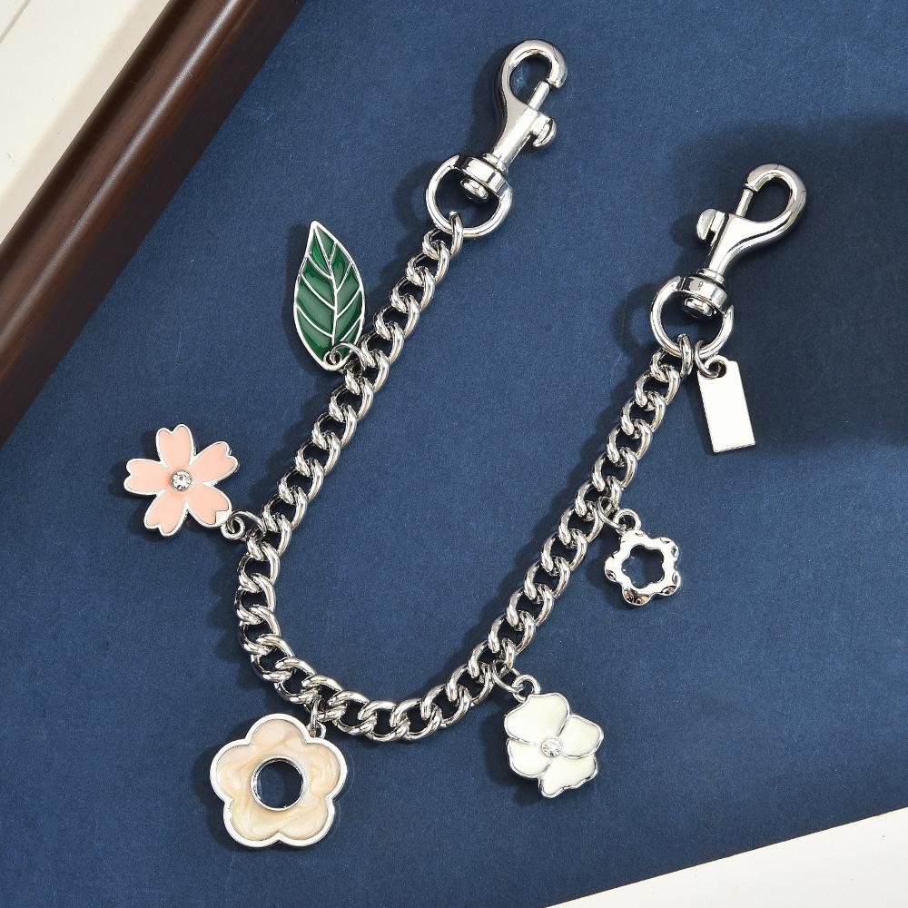 Exquisite Versatile Flower Trend Simple Hanging Chain