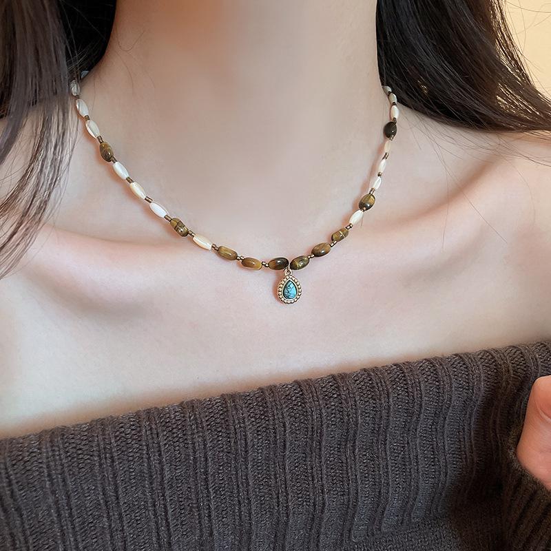 Pearl Tiger Eye Pendant Necklace - Retro Sweater Chain with Simple, Elegant Design for Women