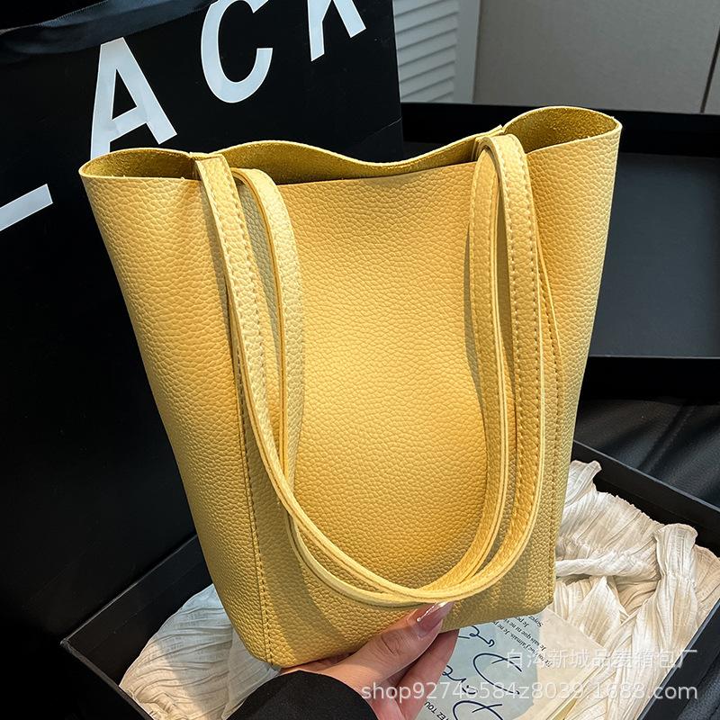 Casual Daily Versatile Premium Bucket Bag 2025 New Solid Color Splicing Single Shoulder Underarm Mother Bag Simple Style