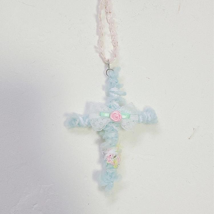 Adjustable Lace Crosses Necklace With Fabric Roses Handmade Vintage Designs for Women's Stylish Layer Accessories
