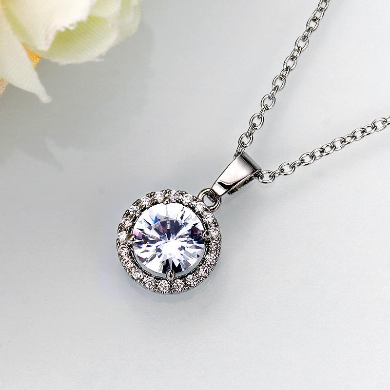 Silver Plated Round CZ Halo Pendant Necklace, Elegant Sparkling Solitaire Cable Chain Necklace for Women