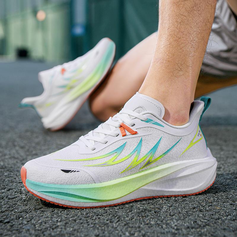 Men's breathable outdoor casual sneakers four seasons light soft-sole speed running shoes fashion students racing sports shoes