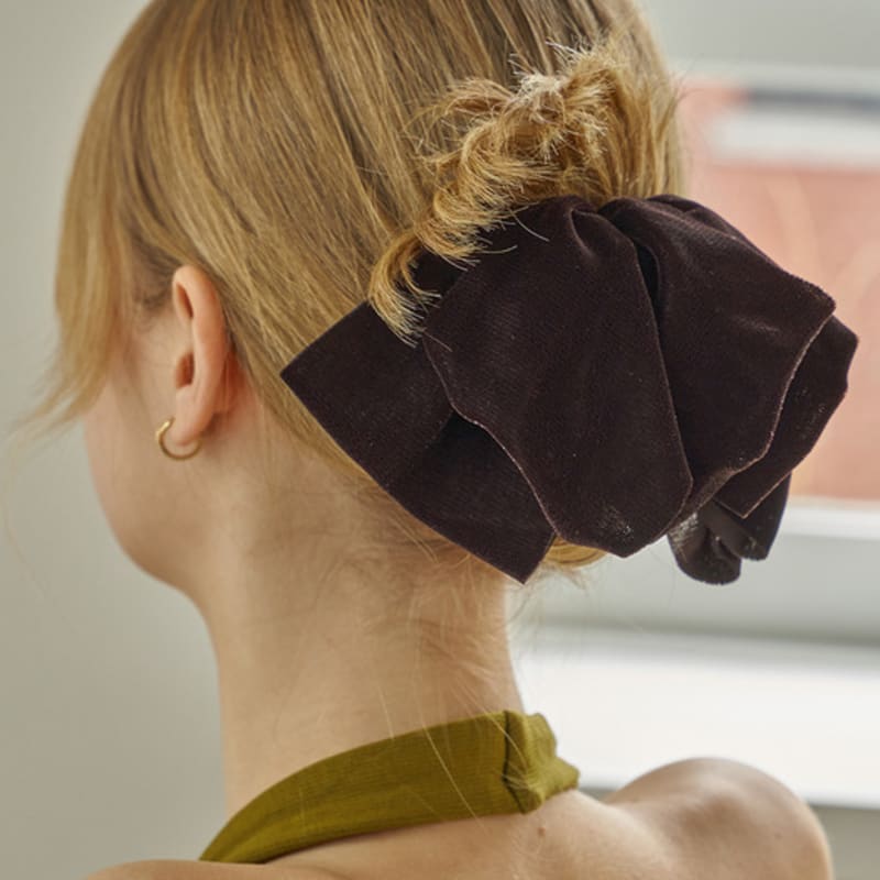

Ssecondo Glittering velvet bow hairpin, Vivienne_2 colors Dark brown