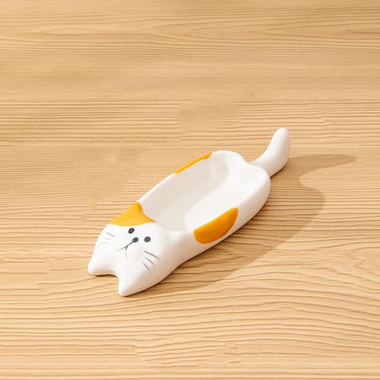 Soy Sauce Dish Cat-Shaped Mini Dipping Bowl Cute Ceramic Plate for Oil Salt Vinegar Sushi Butter Chili Jam Condiments Appetizers