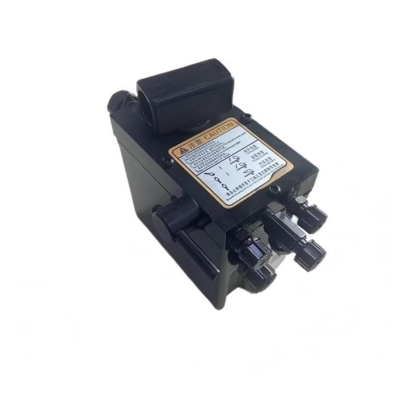 Jiefang CA1125J Truck Cabin Lift Manual Hydraulic Pump