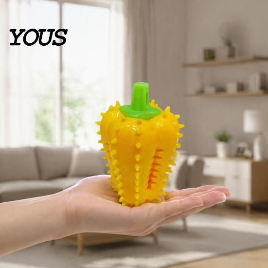 Interactive Foraging Toys for Dogs Spiky Chili Dog Chew Toy, Treat Dispenser Durable Rubber Toy Teeth Cleaning, Mental Stimulation Food