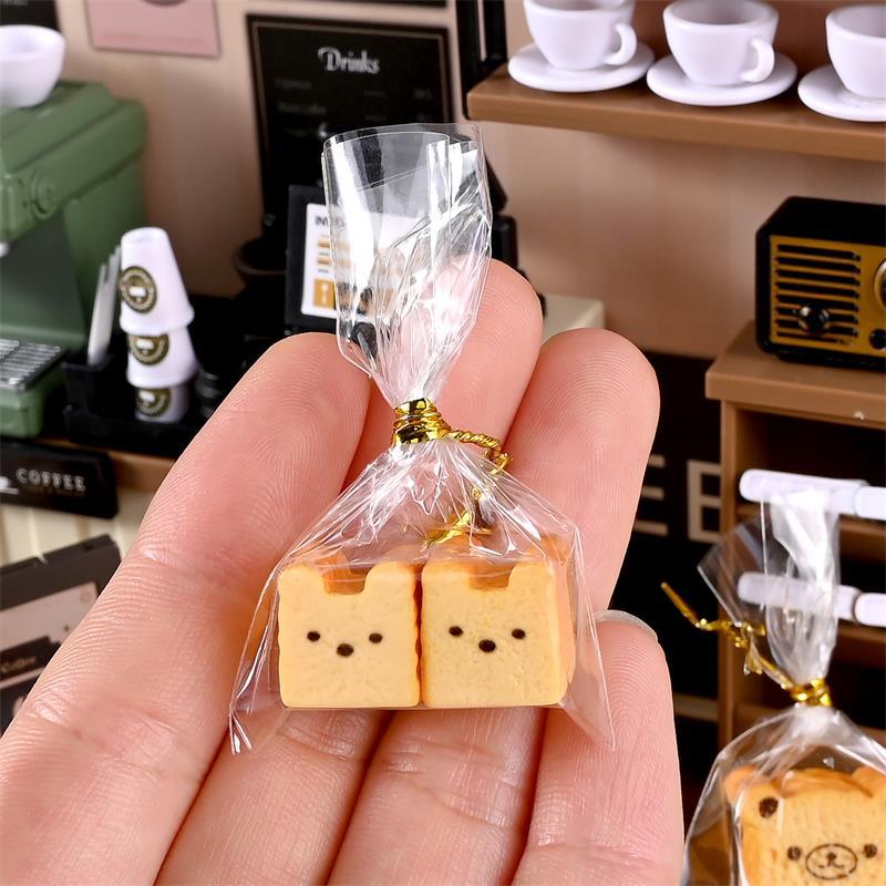 5 PCS Cute Dollhouse Miniature Kitchen Food Toy Bagged Toast Bread Model Home Decor Kid Play Toy Micro Landscape Ornaments Gifts