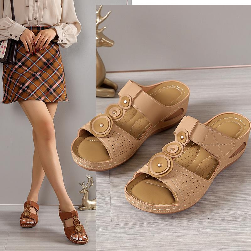 Außenhandel Übergröße Keilabsatz Hausschuhe Damenschuhe tragen 2025 neu Sommer Keilabsatz Urlaub Strand Sandalen