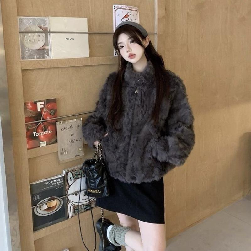 New Lamb Wool Coat Women's Environmentally Friendly Fur Loose and Thickened Short Stand-up Collar Coat In Winter with Cotton To Keep Warm