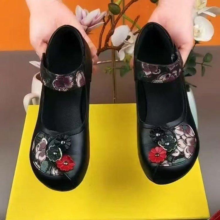 Women's Spring Soft Leather Soft Sole Medium Heel Thick Heel Retro Casual Women's Shoes Ethnic Style