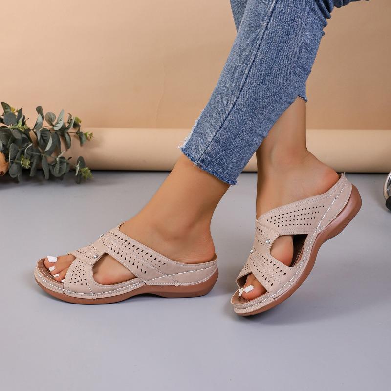 Plus Size Women's Shoes 24 Summer New Cross Strap Solid Color Beach Slippers