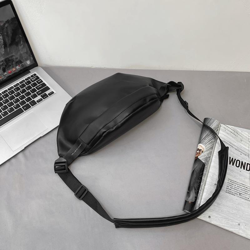 Breast Bag Women'S Fashion Pu Solid Color Couple Shoulder Bag Mori Trend Pleated Couple Messenger Bag Men