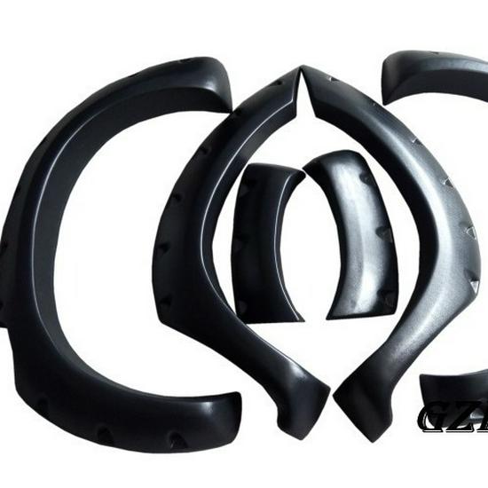 Hilux Vigo Wheel Eyebrow Mudguard: Anti-Scratch, Anti-Collision Car Exterior Modification with Nail Tires.