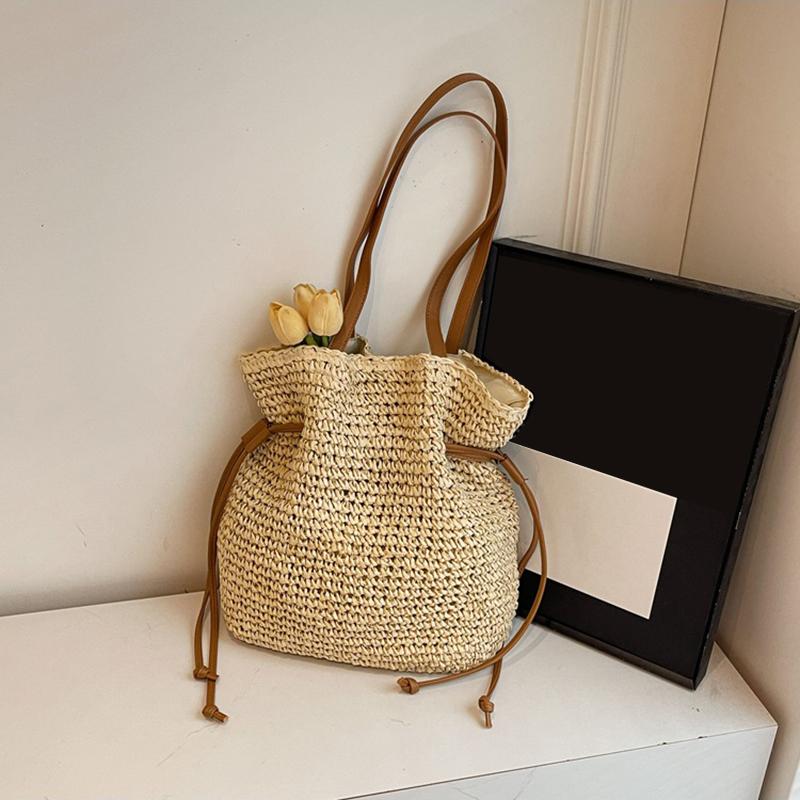 Yogodlns Dámská slaměná kabelka do podpaží Jednobarevná plisovaná kabelka Velká kapacita Módní taška přes rameno Cestovní nákupní plážová taška