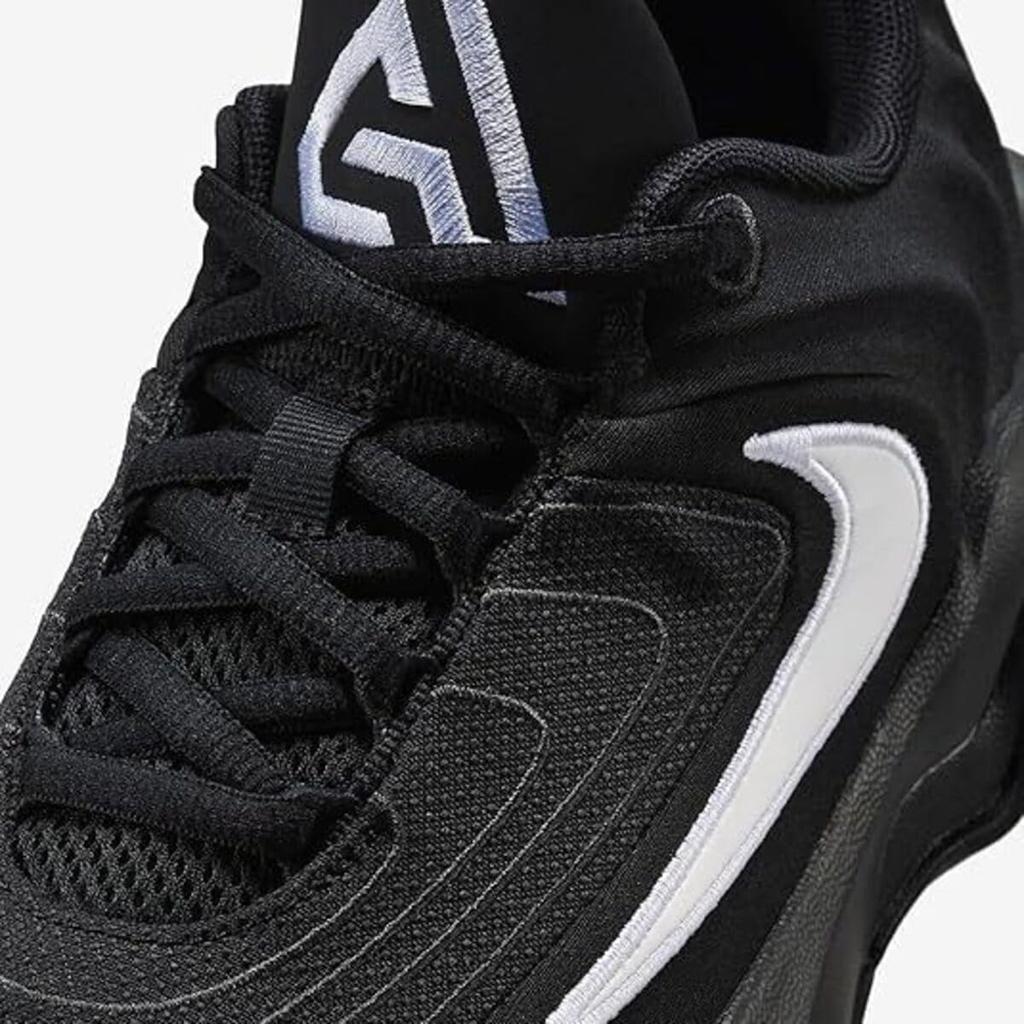 Giannis Immortality 4 J GIANNIS IMMORTALITY 4 Smoke Grey [Nike] Black/White/Dark FZ6734-001 24.0cm