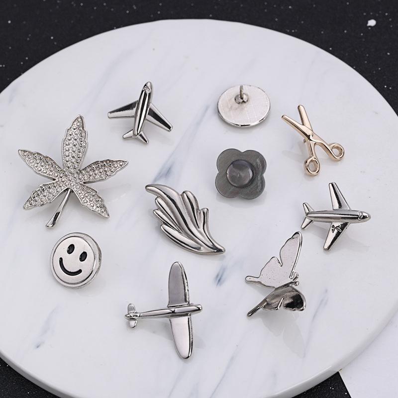 I -Remiel Plane Leaves Natural Smile Malá brož Pin Unisex javorový list Lapel Pins Kostýmový límec Šperky Příslušenství