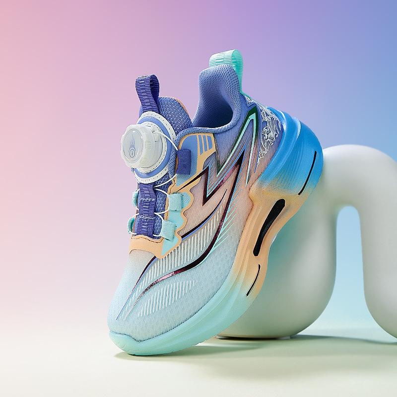 Boys' sneakers 2025 new spring trendy cool children's shoes boys soft sole lightweight knob running basketball shoes