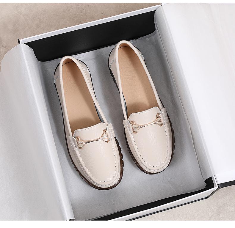 2023 Spring Women's Soft Loafers - Korean Style Metal Slip-ons, White Commuter Shoes for Mom