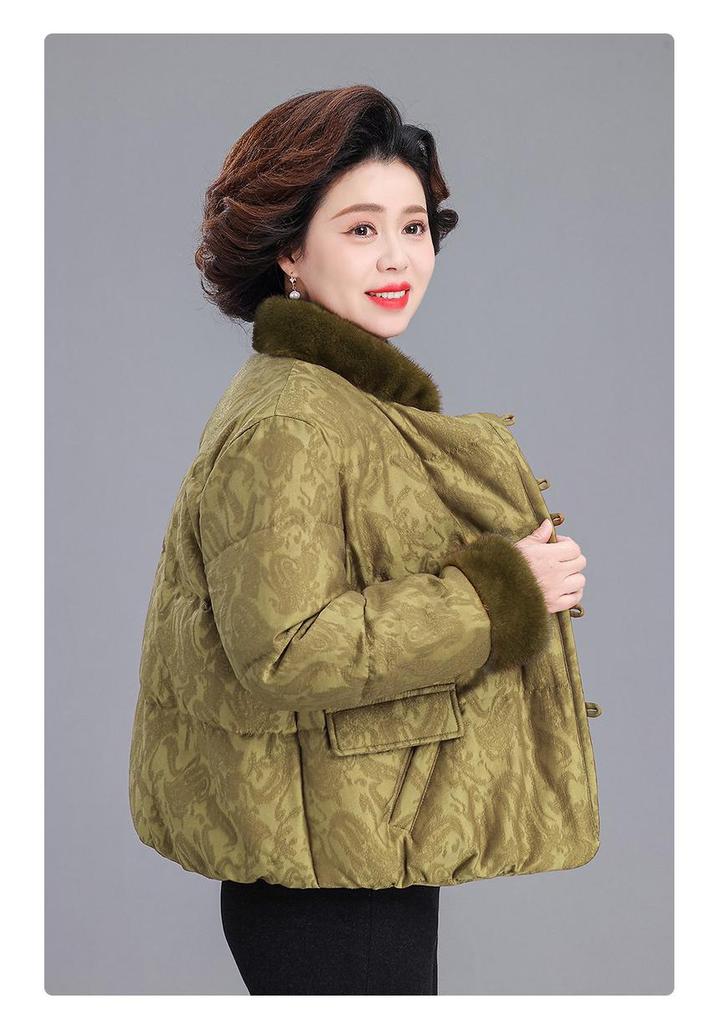 2025 New Chinese Style Winter Down Jacket for Middle-Aged and Elderly Women