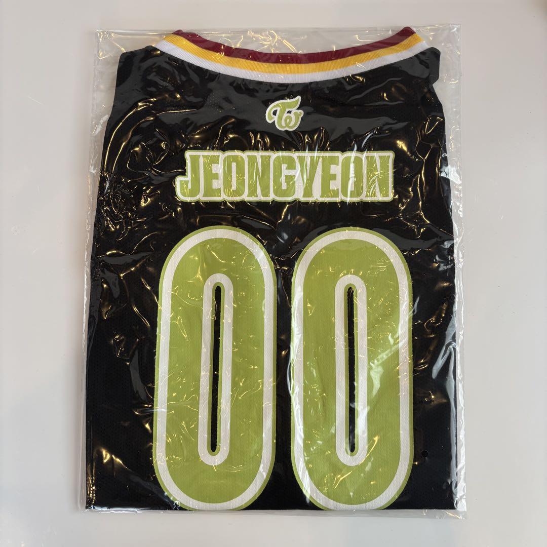 

[USED] TWICE mesh uniform Jeongyeon