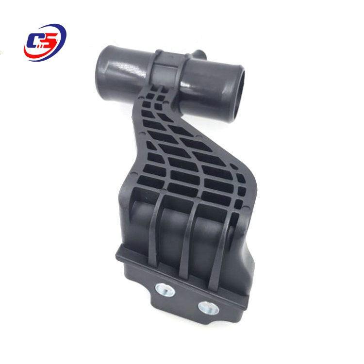 Złączka węża chłodnicy Toyota Corolla 16577-0T010