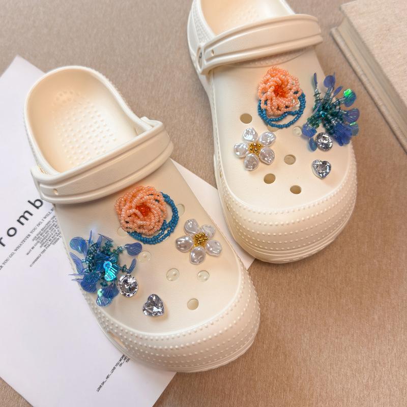 Shoe Decorations Imitation Pearl Colorful Flower Handmade DIY Beaded Shoe Buckle Shoes Decorative Accessories 2026 Fashion New